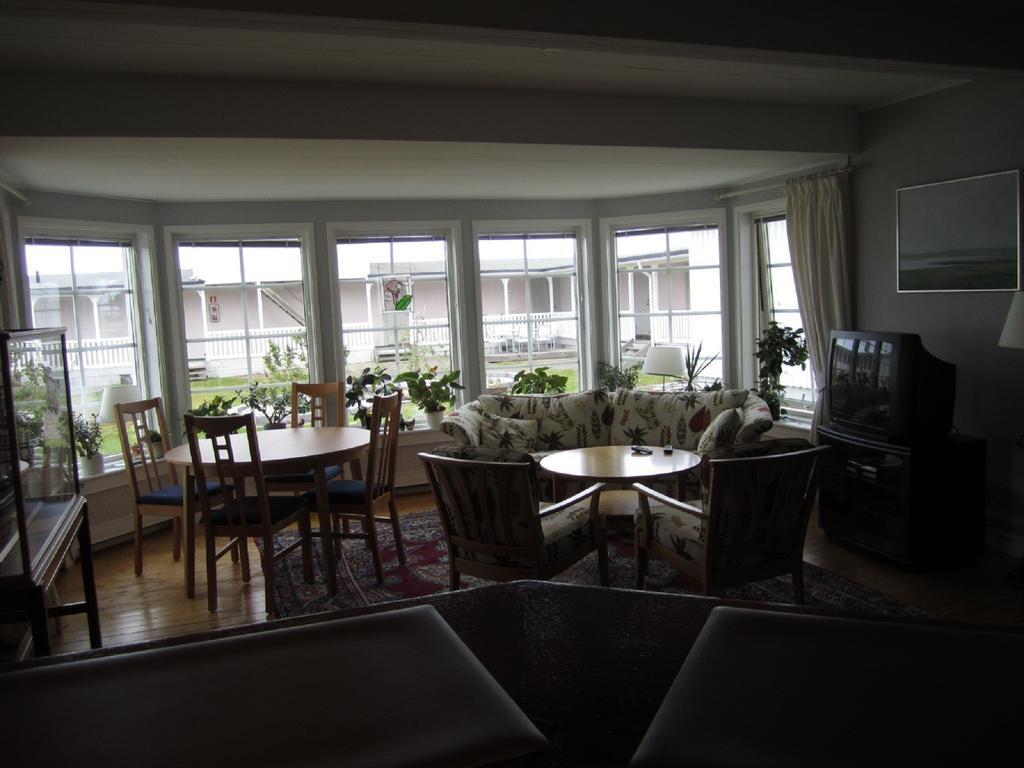 Getteroen Hotell Strandgarden Varberg Exterior photo
